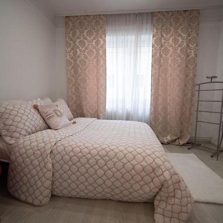 JelenaR Apartment Novi Sad Bagian luar foto