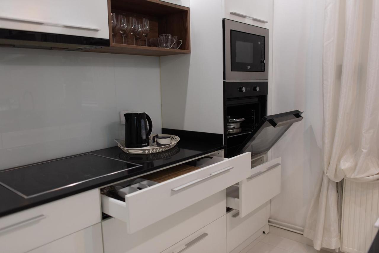 JelenaR Apartment Novi Sad Bagian luar foto