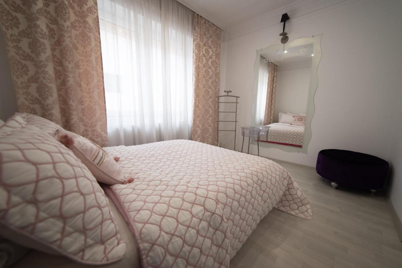 JelenaR Apartment Novi Sad Bagian luar foto
