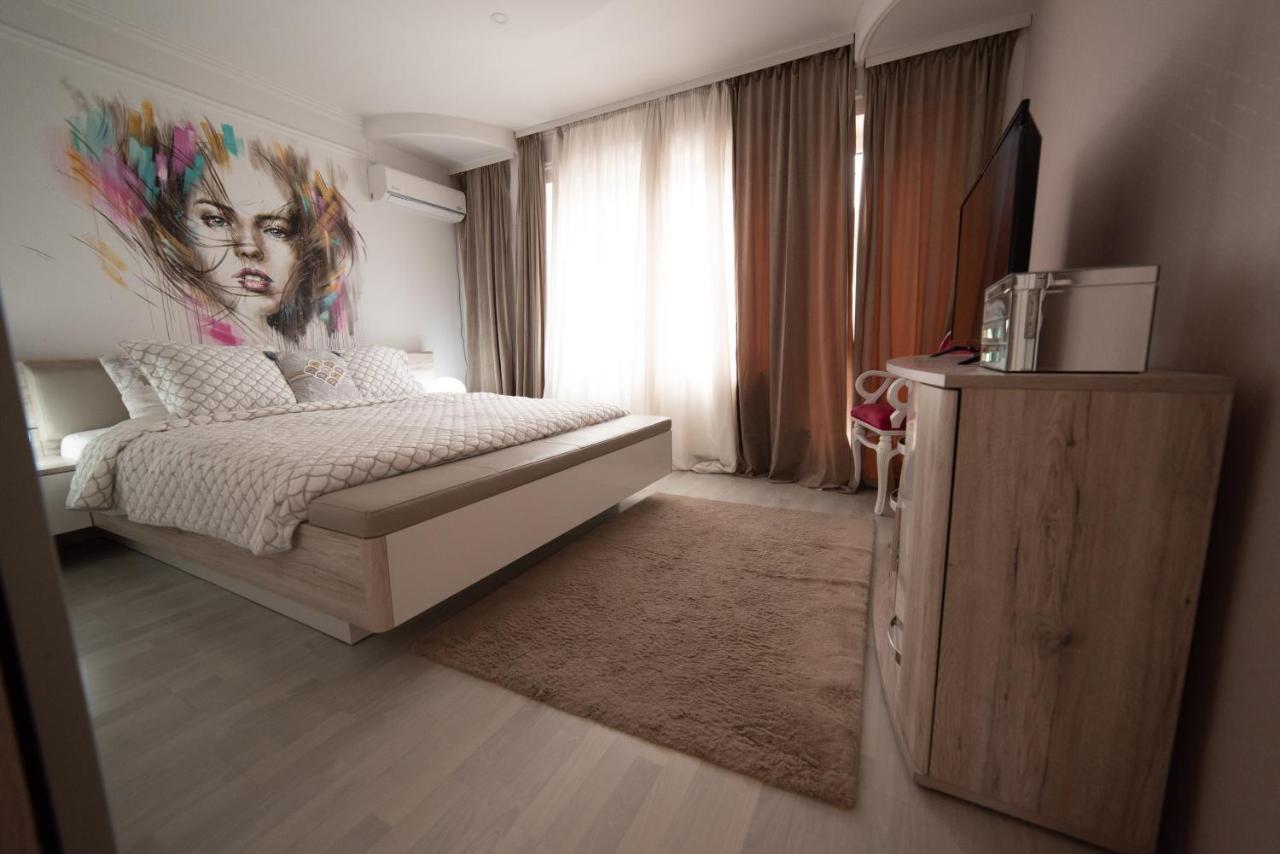 JelenaR Apartment Novi Sad Bagian luar foto