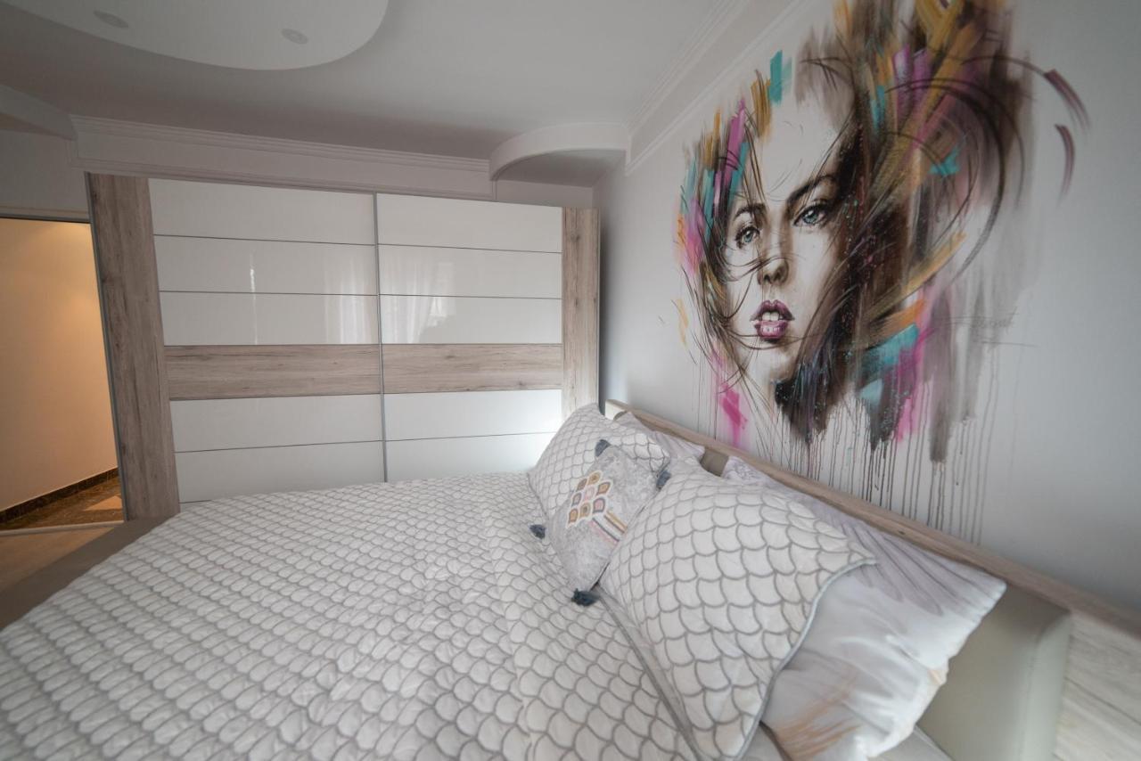 JelenaR Apartment Novi Sad Bagian luar foto