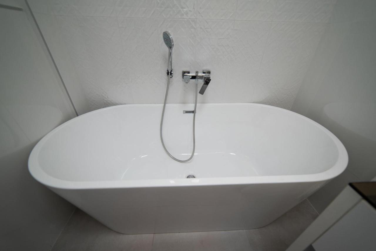 JelenaR Apartment Novi Sad Bagian luar foto