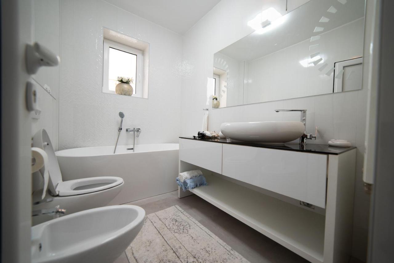 JelenaR Apartment Novi Sad Bagian luar foto